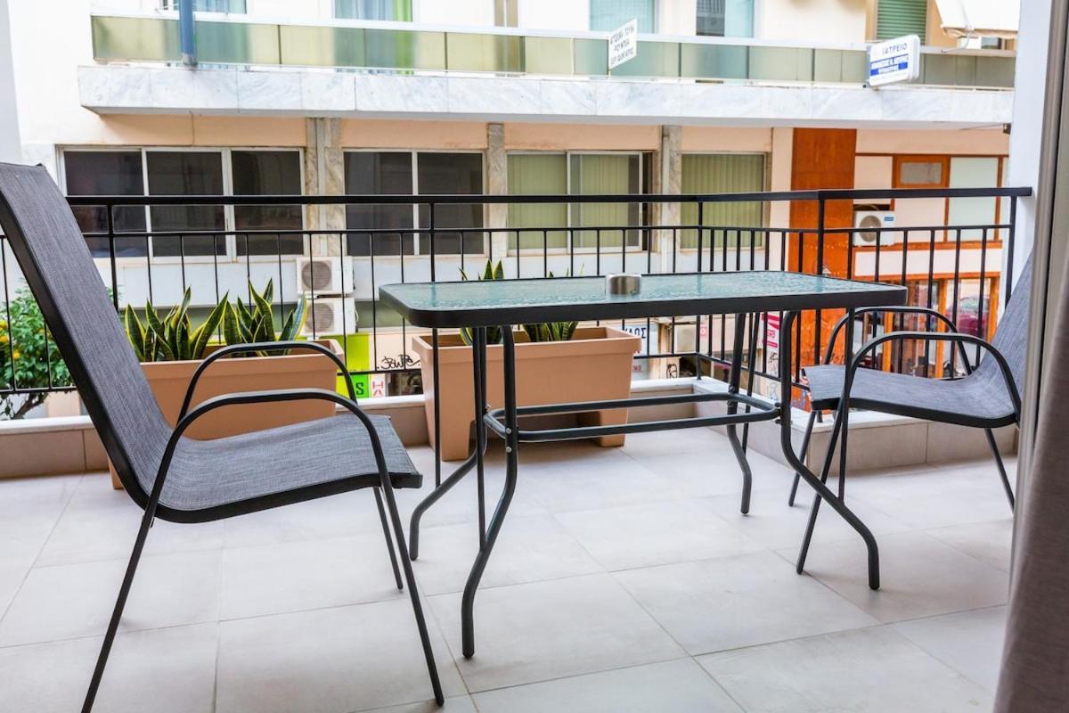Cloud 4 Apartment Kalamata Exterior photo